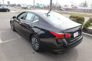 Nissan Altima 2025 2.5 SV 4dr Sedan
