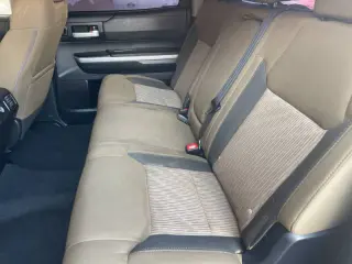 2014 Toyota Tundra SR5