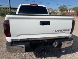 2014 Toyota Tundra SR5