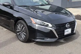 Nissan Altima 2025 2.5 SV 4dr Sedan