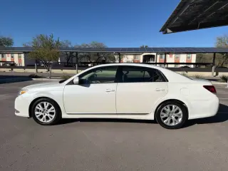 2011 Toyota Avalon
