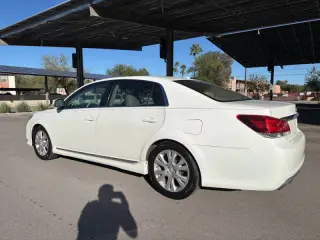 2011 Toyota Avalon