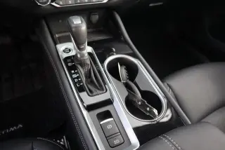 Nissan Altima 2025 2.5 SL 4dr Sedan