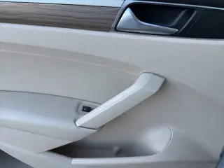 2018 Volkswagen Passat 2.0T SE
