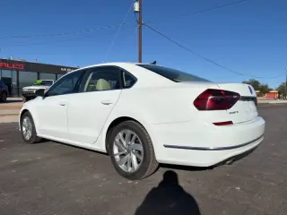 2018 Volkswagen Passat 2.0T SE