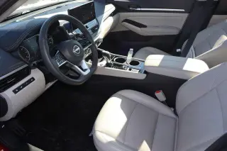 Nissan Altima 2025 2.5 SL 4dr Sedan