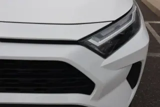 Toyota RAV4 2024 AWD XLE 4dr SUV
