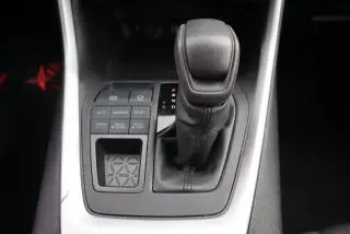 Toyota RAV4 2024 AWD XLE 4dr SUV