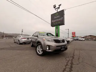 2014 Kia Sorento
LX