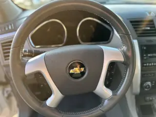 2011 Chevrolet Traverse LT