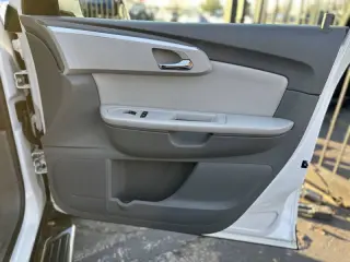 2011 Chevrolet Traverse LT