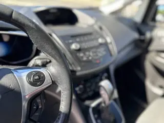 2017 Ford C-MAX Hybrid SE