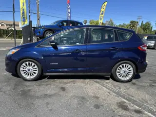 2017 Ford C-MAX Hybrid SE
