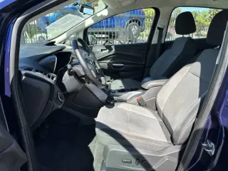 2017 Ford C-MAX Hybrid SE