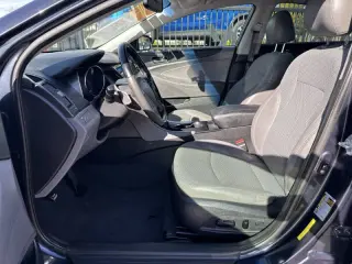 2011 Hyundai Sonata SE 2.0T