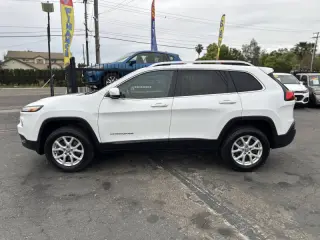 2017 Jeep Cherokee