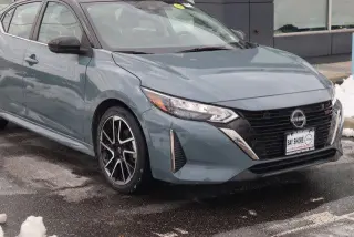 Nissan Sentra 2025 SR 4dr Sedan