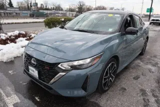Nissan Sentra 2025 SR 4dr Sedan