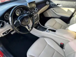2014 Mercedes-Benz CLA 250