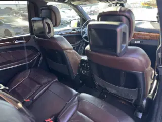 2013 Mercedes-Benz GL-Class GL 550 4MATIC