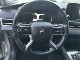 2022 Mitsubishi Outlander SEL Special Edition