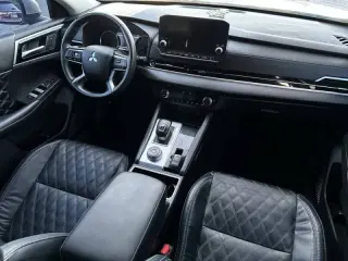 2022 Mitsubishi Outlander SEL Special Edition