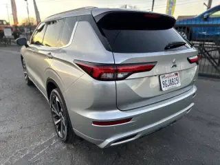 2022 Mitsubishi Outlander SEL Special Edition