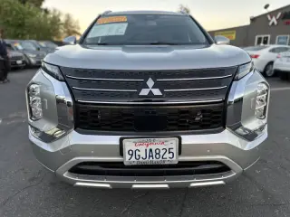 2022 Mitsubishi Outlander SEL Special Edition