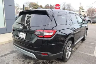 Honda Pilot 2024 AWD EX-L 4dr SUV w/Rear Captain's Chairs