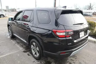 Honda Pilot 2024 AWD EX-L 4dr SUV w/Rear Captain's Chairs