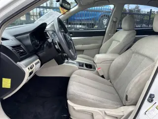 2010 Subaru Legacy 2.5i