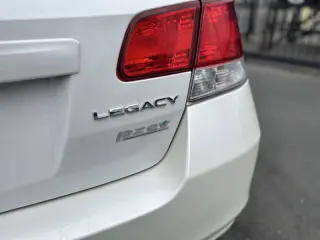 2010 Subaru Legacy 2.5i