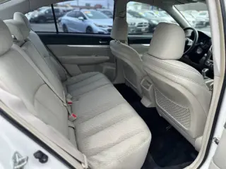 2010 Subaru Legacy 2.5i