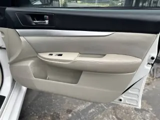 2010 Subaru Legacy 2.5i