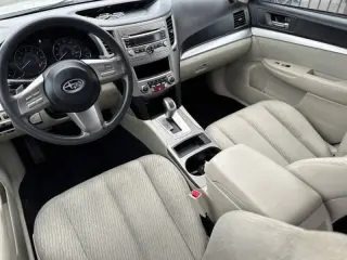 2010 Subaru Legacy 2.5i