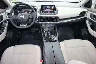 Nissan Rogue 2025 AWD SV 4dr Crossover