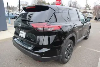 Nissan Rogue 2025 AWD SV 4dr Crossover