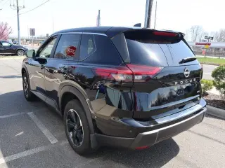 Nissan Rogue 2025 AWD SV 4dr Crossover