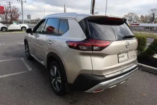 Nissan Rogue 2022 AWD Platinum 4dr Crossover
