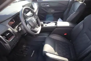 Nissan Rogue 2025 Platinum 4dr Crossover
