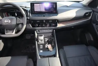 Nissan Rogue 2025 Platinum 4dr Crossover