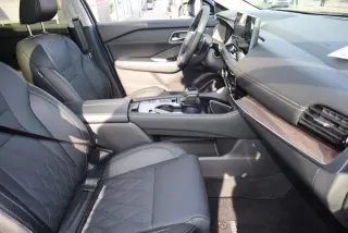 Nissan Rogue 2025 Platinum 4dr Crossover