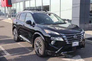 Nissan Rogue 2025 Platinum 4dr Crossover
