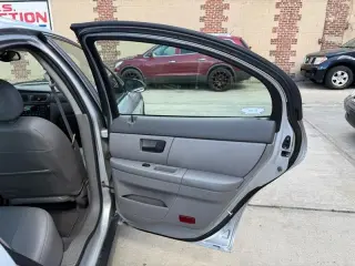 2005 Mercury Sable LS