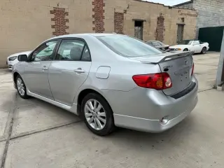 2010 Toyota Corolla Base 5-Speed MT