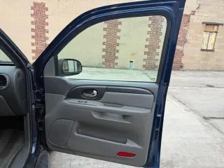 2004 GMC Envoy SLE 4WD