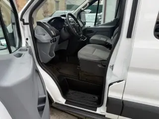 2017 Ford Transit 350 Wagon Low Roof XLT 60/40 Pass. 148-in. WB