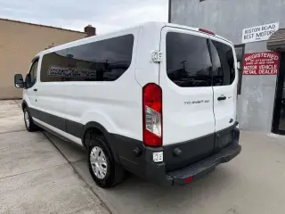 2017 Ford Transit 350 Wagon Low Roof XLT 60/40 Pass. 148-in. WB