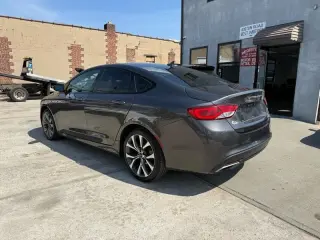 2015 Chrysler 200 S AWD