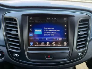 2015 Chrysler 200 S AWD